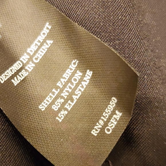 GREYSON Lyra Short in Shepherd Black Size XL - Picture 14 of 15